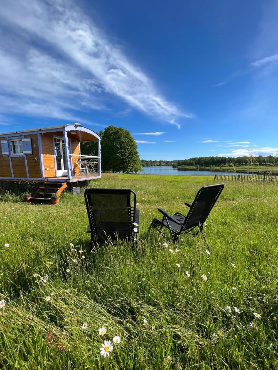 Les Logements Insolites De La Base Nautique Verneuil  Exterior foto